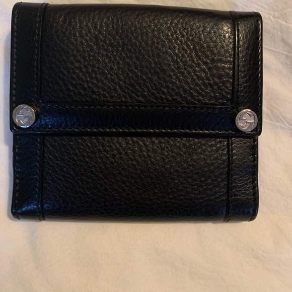Authentic Gucci Leather Wallet - Picture 12 of 14